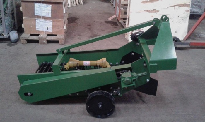 Картофелекопатель Уралец КК-1-540 короткий