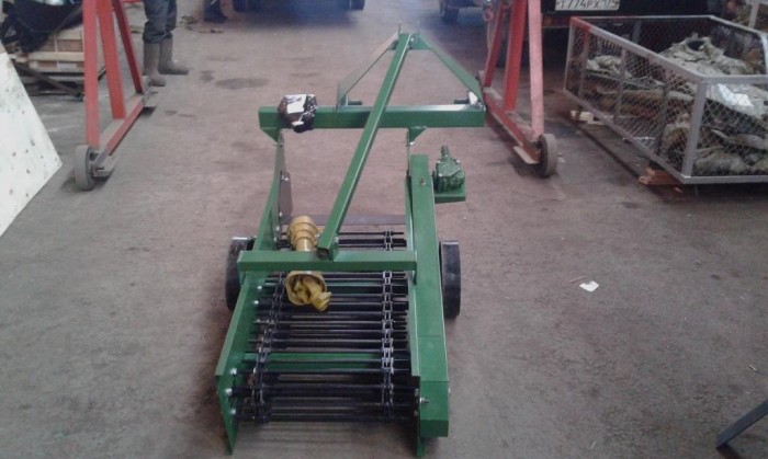 Картофелекопатель Уралец КК-1-540 короткий