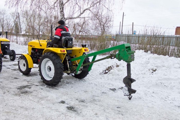 Ямобур навесной Уралец 1W-50