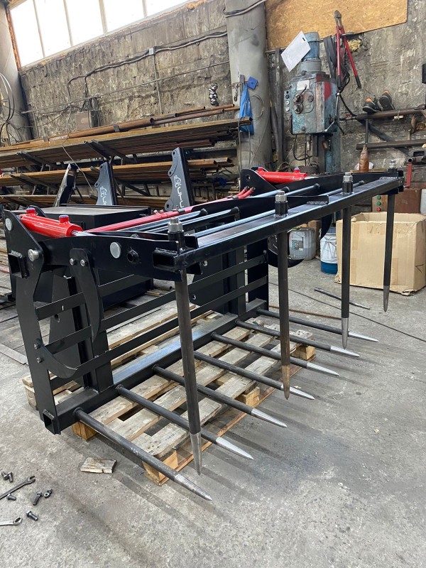 Вилы для сена с захватом (проушины) СТС