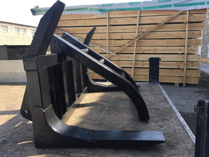 Вилы для леса Magnus (с прижимом)