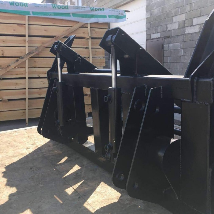 Вилы для леса Magnus (с прижимом)