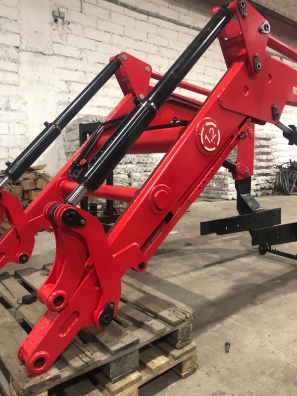 Фронтальный погрузчик Magnus ПФУ-1.2