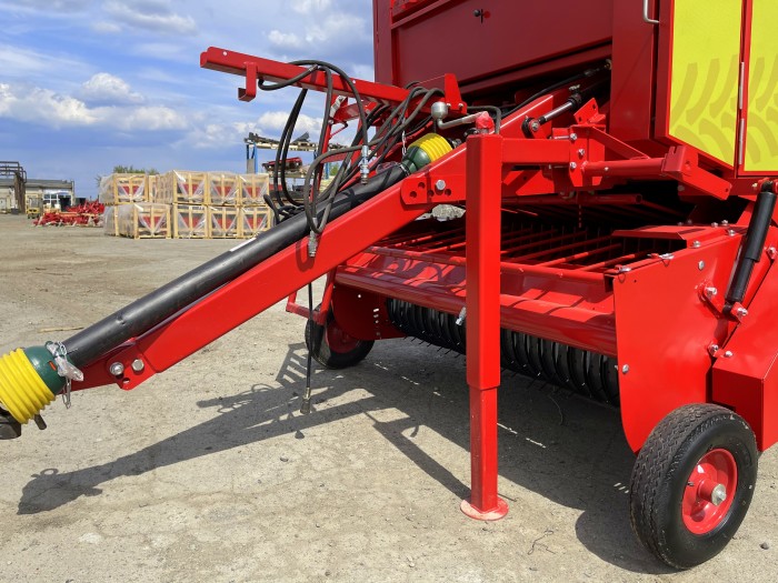 Пресс-подборщик рулонный АЗАС Roller 1200