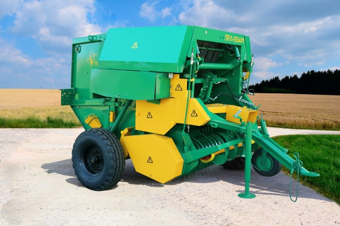 Пресс-подборщик для подбора льносырья БобруйскАгроМаш ПРЛ-150АМ