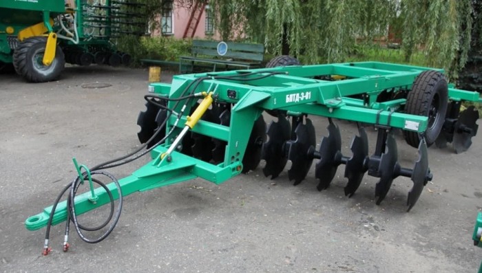 Борона дисковая БобруйскАгроМаш БПТД-3-01