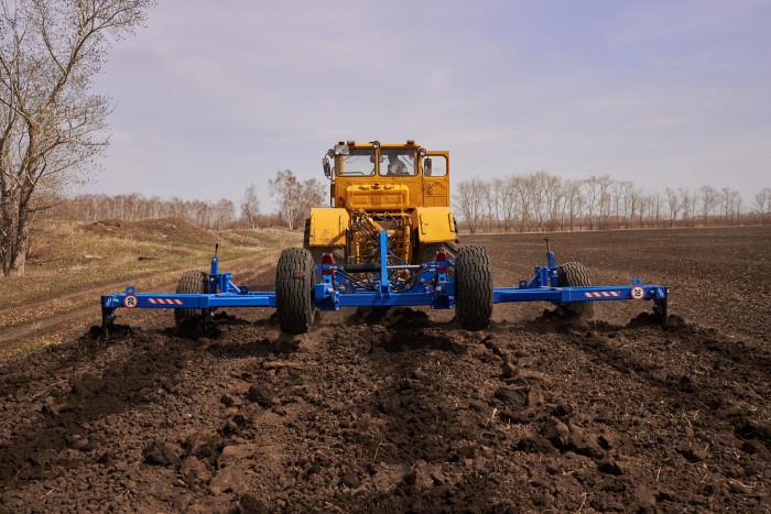 Культиватор-плоскорез глубокорыхлитель ДиборЭкспорт КПГ-7