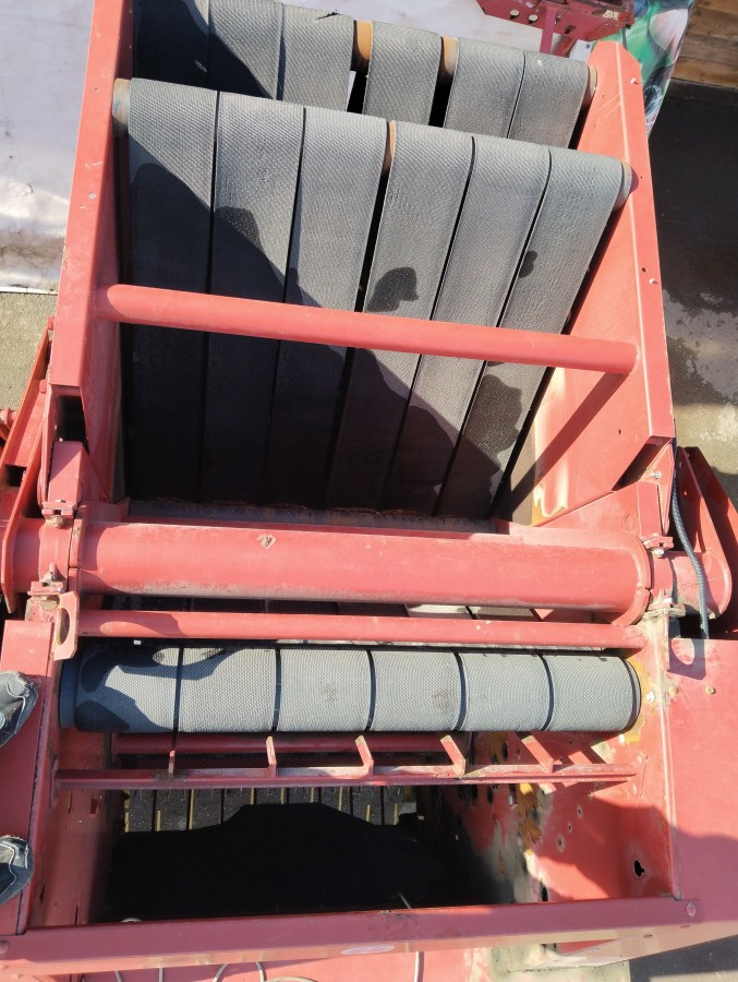 Пресс-подборщик New Holland 654 б/у