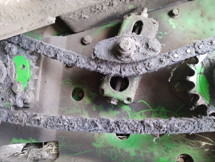 Пресс-подборщик John Deere 590 б/у