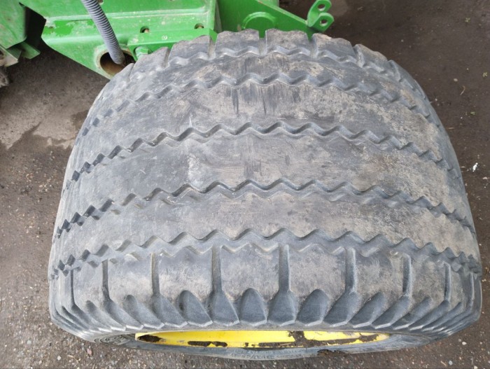 Пресс-подборщик John Deere 590 б/у