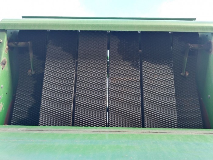 Пресс-подборщик John Deere 590 б/у