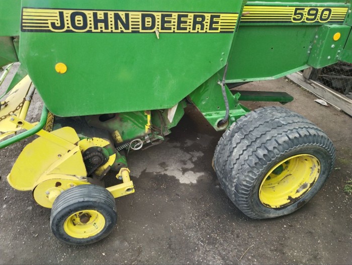 Пресс-подборщик John Deere 590 б/у