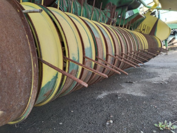 Пресс-подборщик John Deere 590 б/у