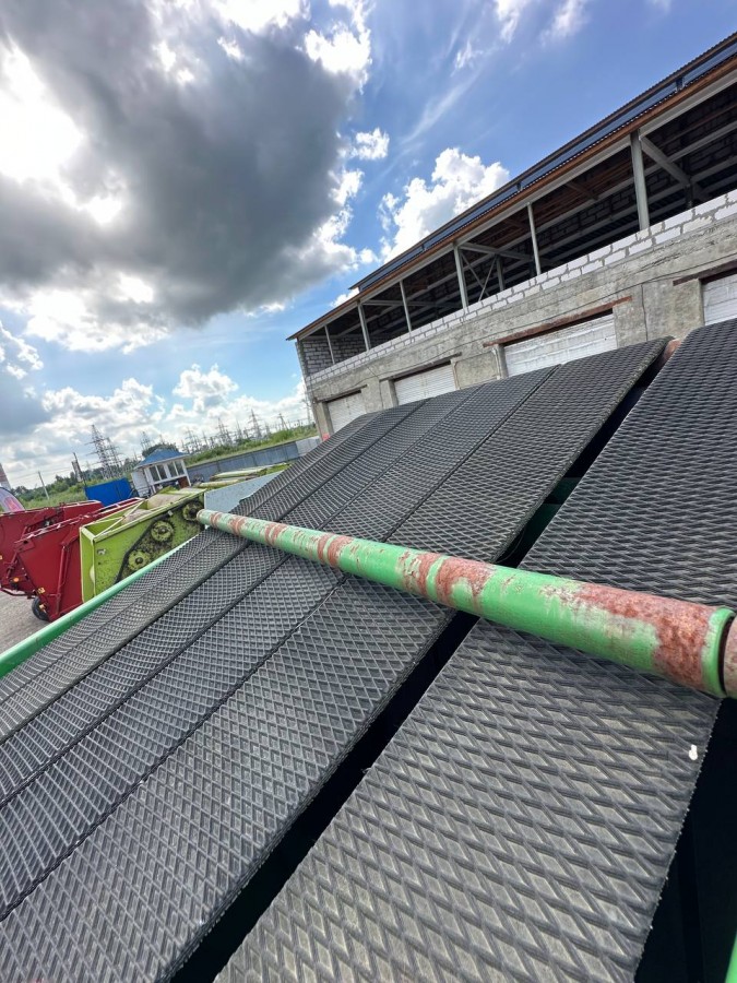 Пресс-подборщик John Deere 590 б/у