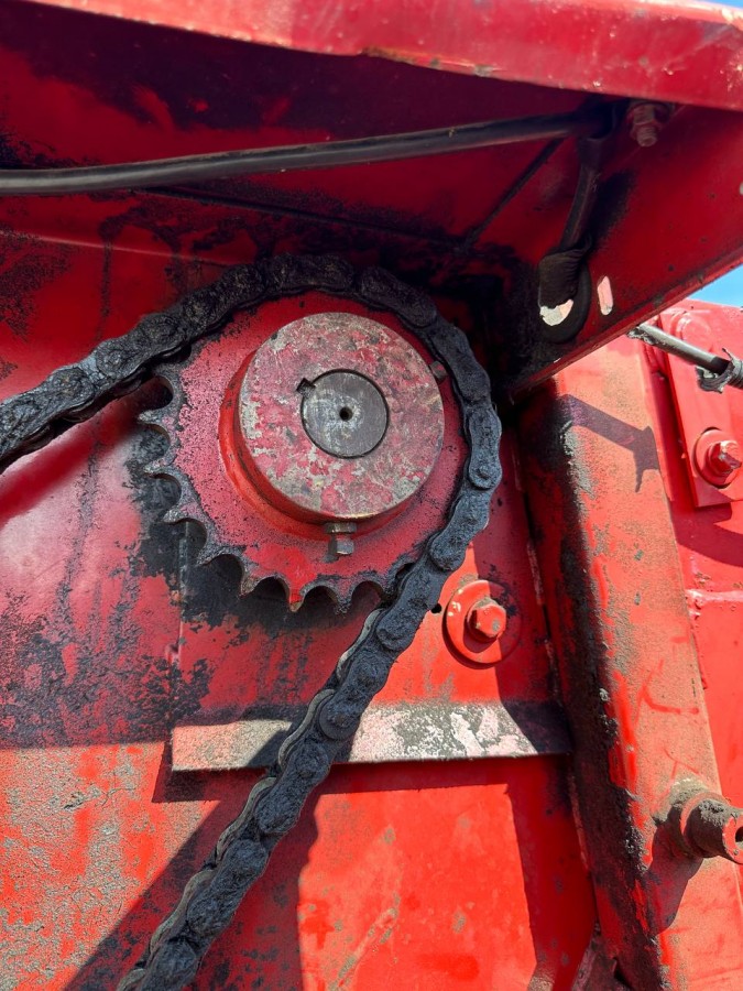 Пресс-подборщик New Holland 640 б/у