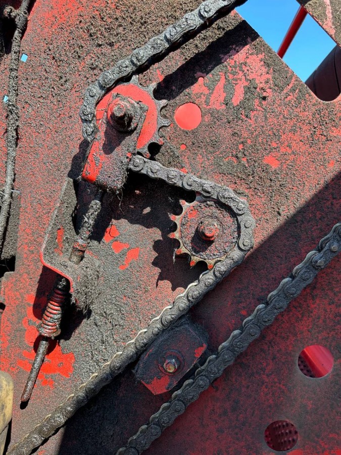 Пресс-подборщик New Holland 640 б/у