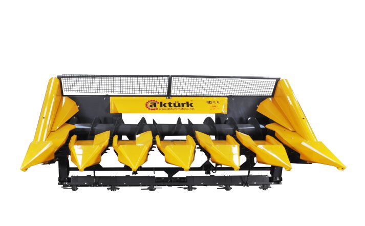 Жатки для уборки подсолнечника Akturk Makina 6 рядов (рядковая, с измельчителем)