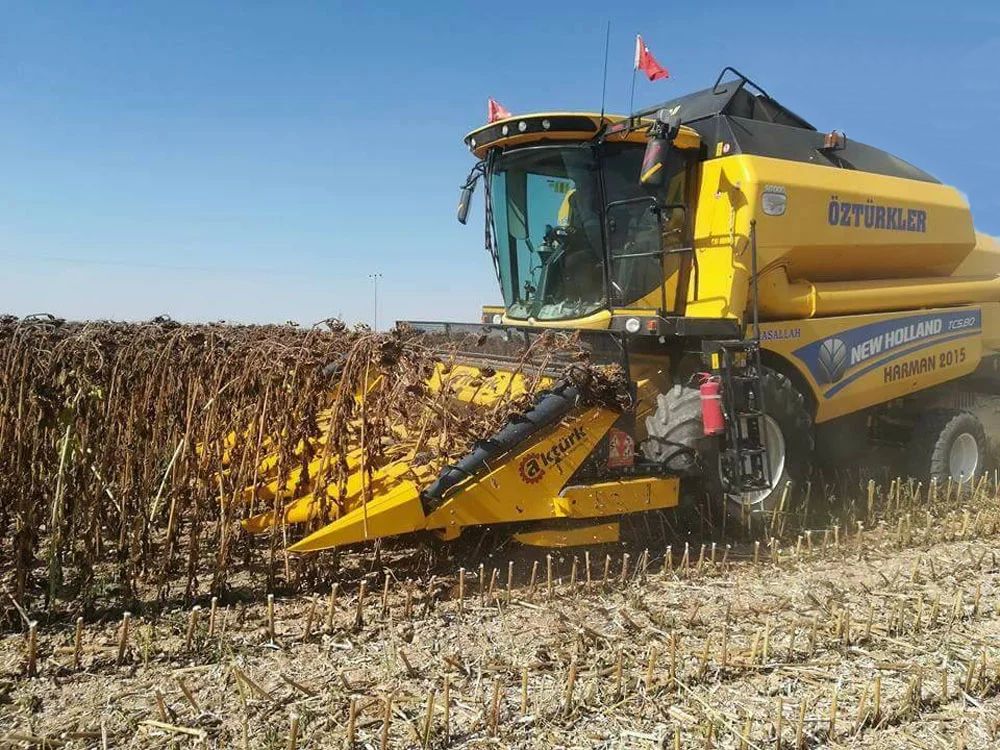 Жатки для уборки подсолнечника Akturk Makina 6 рядов (рядковая, с измельчителем)