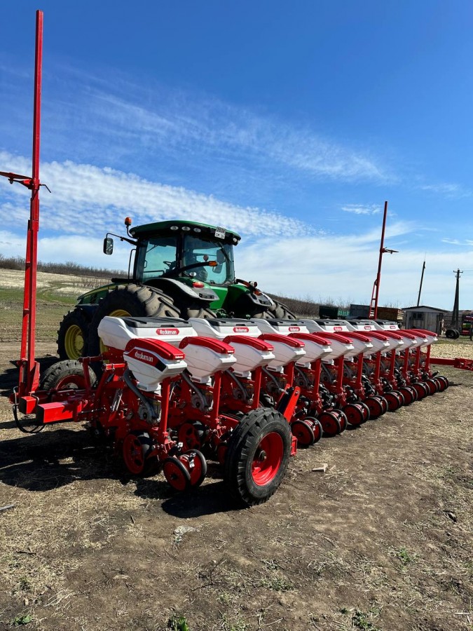 Дисковая сеялка точного высева Özduman HVMD-12