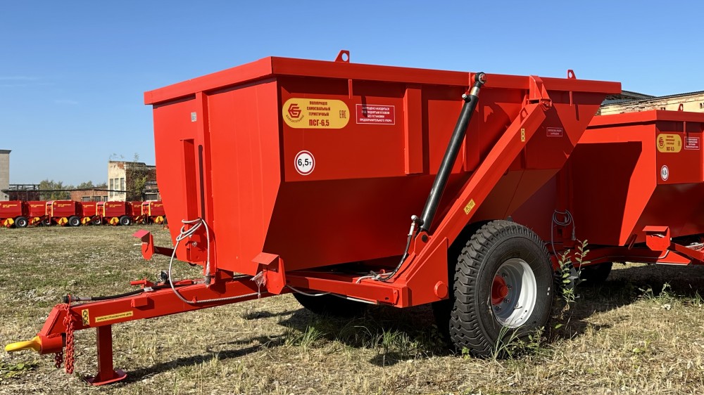 Полуприцеп самосвальный герметичный Бежецксельмаш ПСГ-6.5