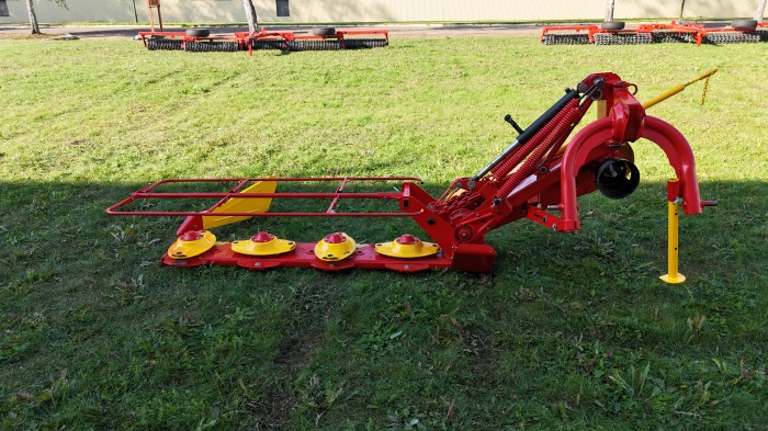 Косилка ротационная навесная Бежецксельмаш КРН-2.1Б