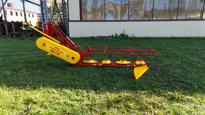 Косилка ротационная навесная Бежецксельмаш КРН-2.1Б