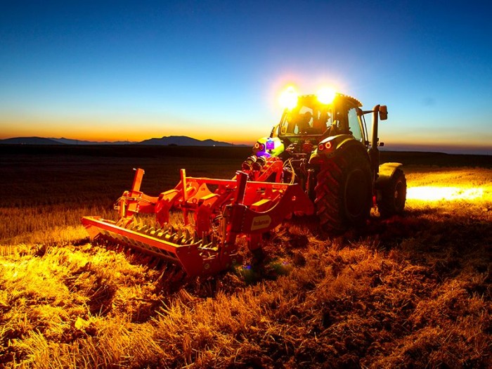 Глубокорыхлитель Özduman HYDRO IBP 5 с гидравлической защитой