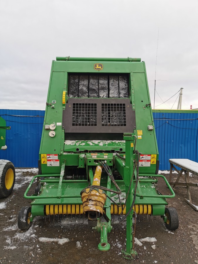 Пресс-подборщик John Deere 592 MaxiCut б/у