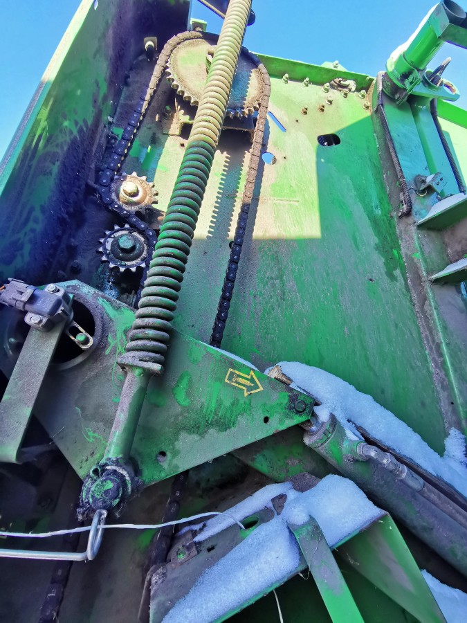 Пресс-подборщик John Deere 590 б/у