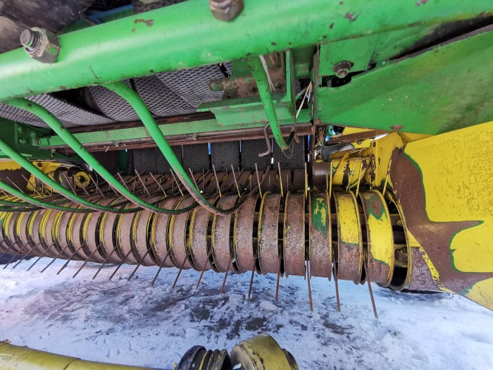Пресс-подборщик John Deere 590 б/у