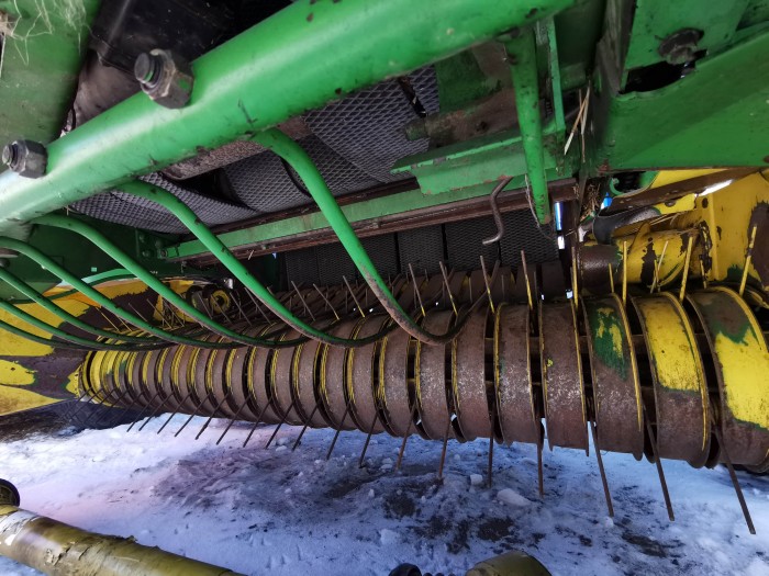 Пресс-подборщик John Deere 590 б/у