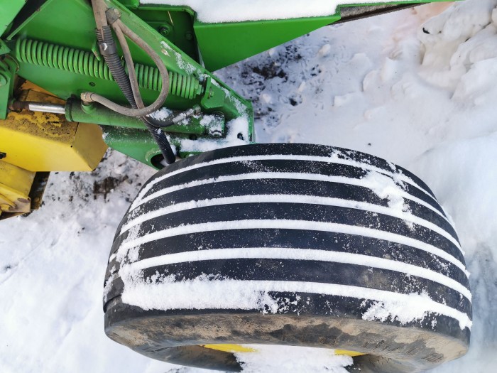 Пресс-подборщик John Deere 590 б/у