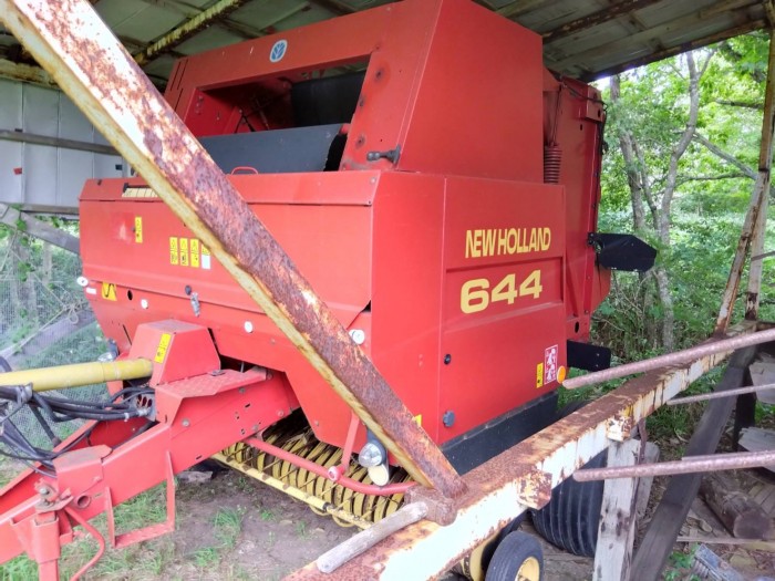 Пресс-подборщик New Holland 644 б/у