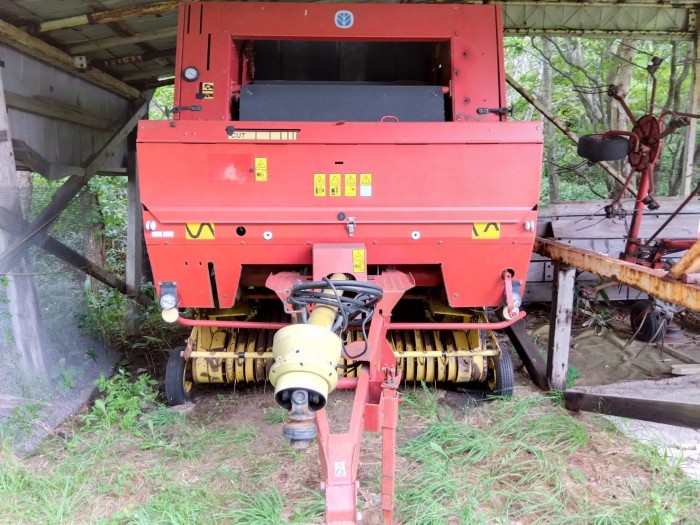 Пресс-подборщик New Holland 644 б/у