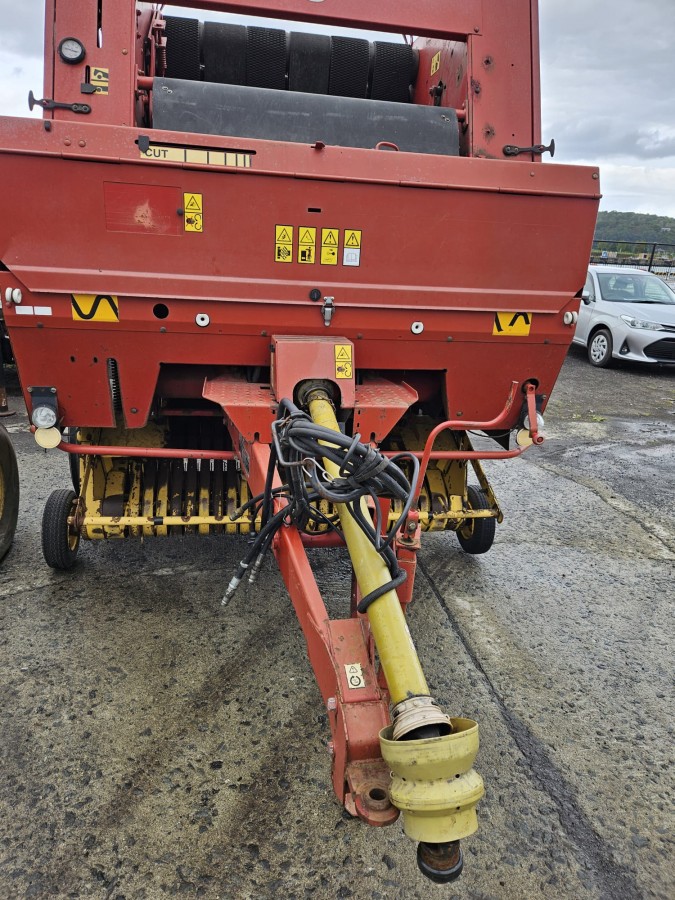 Пресс-подборщик New Holland 644 б/у