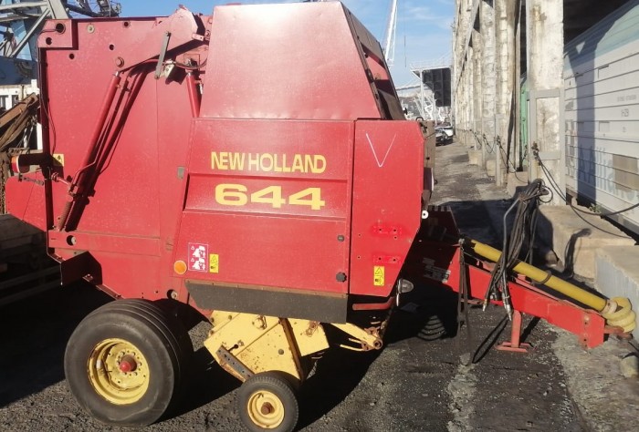 Пресс-подборщик New Holland 644 б/у