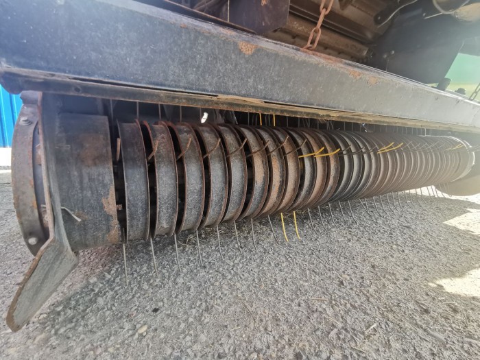 Пресс-подборщик New Holland BR 7060 CropCutter б/у