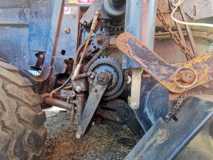 Пресс-подборщик New Holland BR 7060 CropCutter б/у