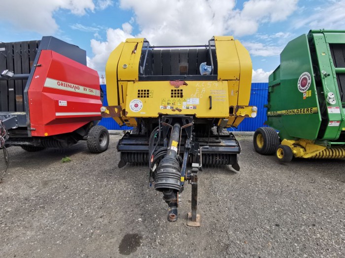 Пресс-подборщик New Holland BR 7060 CropCutter б/у