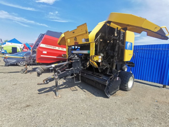 Пресс-подборщик New Holland BR 7060 CropCutter б/у