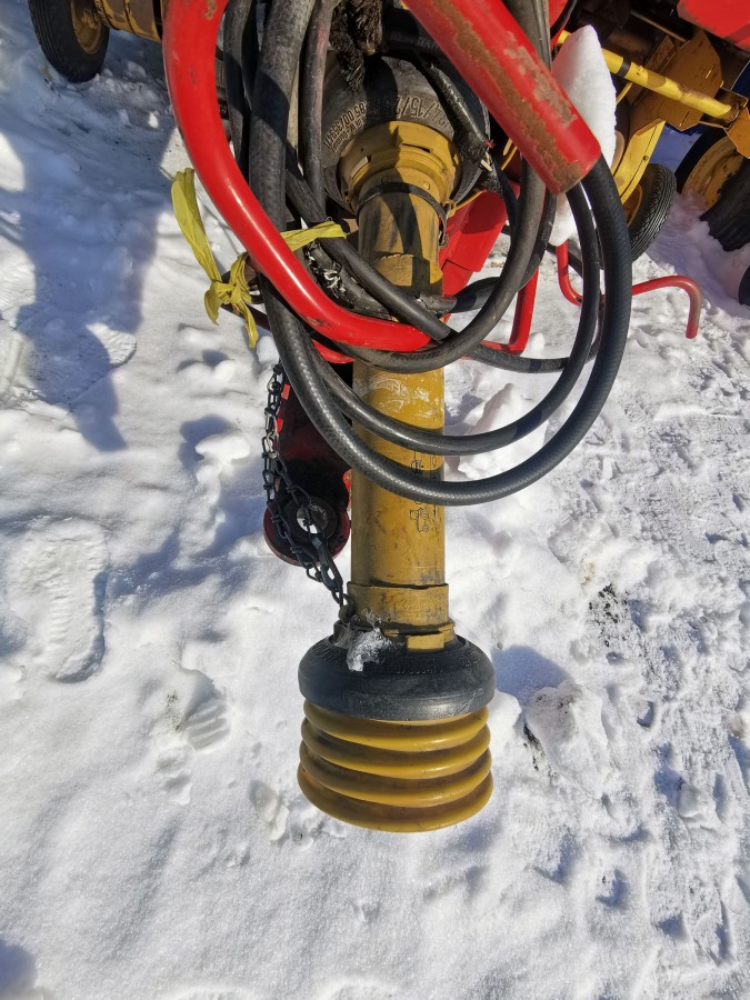 Пресс-подборщик New Holland 650 б/у