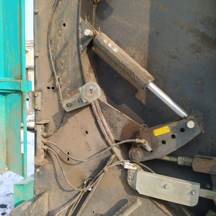 Пресс-подборщик Takakita CR1555WXF б/у