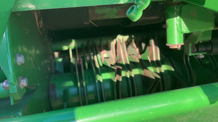 Пресс-подборщик John Deere 582 MaxiCut б/у