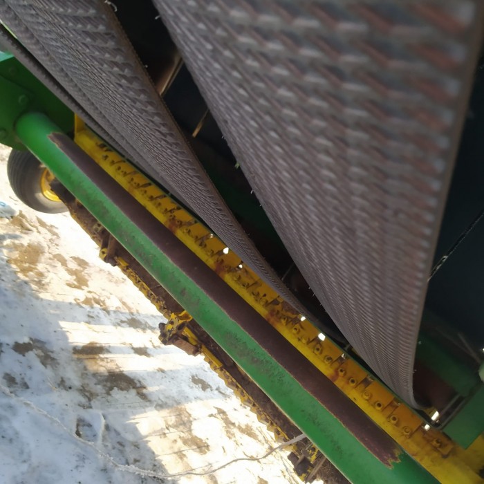 Пресс-подборщик John Deere 590 б/у