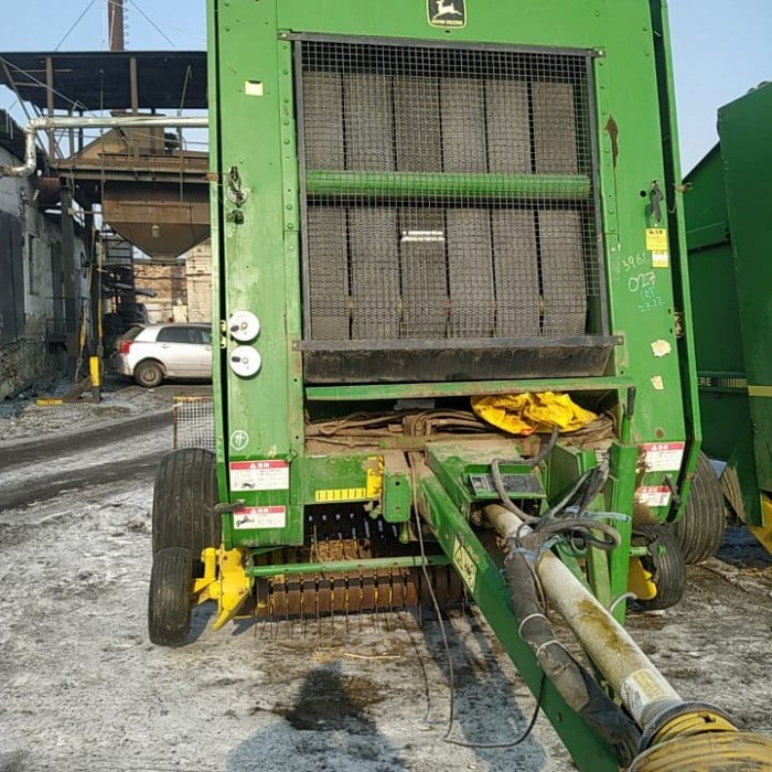 Пресс-подборщик John Deere 590 б/у