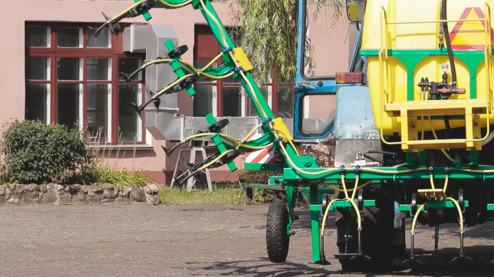 Культиватор растениепитатель БобруйскАгроМаш КРН-5.6