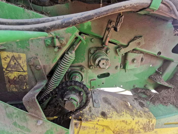 Пресс-подборщик John Deere 590 б/у