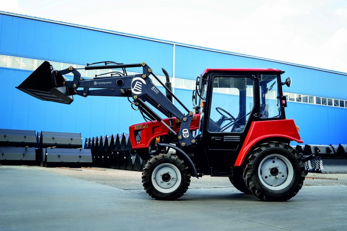 Погрузчик фронтальный Сальсксельмаш П320-0А для BELARUS 320