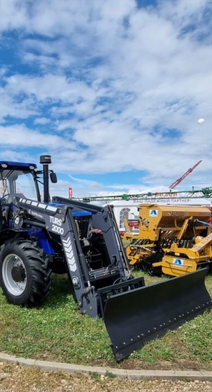 Коммунальный отвал Сальсксельмаш для погрузчика без джойстика КУН(TURS)-2000-30