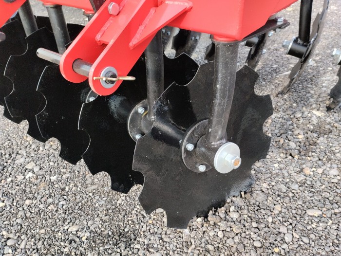 Борона навесная КалинаАгро БДЛ 1.2Х2Н с планчатым катком